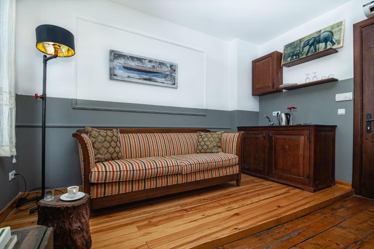 Historic Galata Aparthotel Istanboel Buitenkant foto