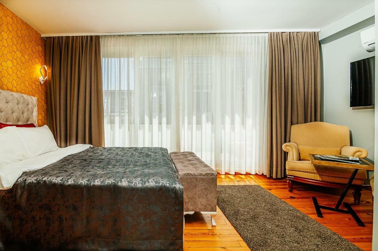 Historic Galata Aparthotel Istanboel Buitenkant foto